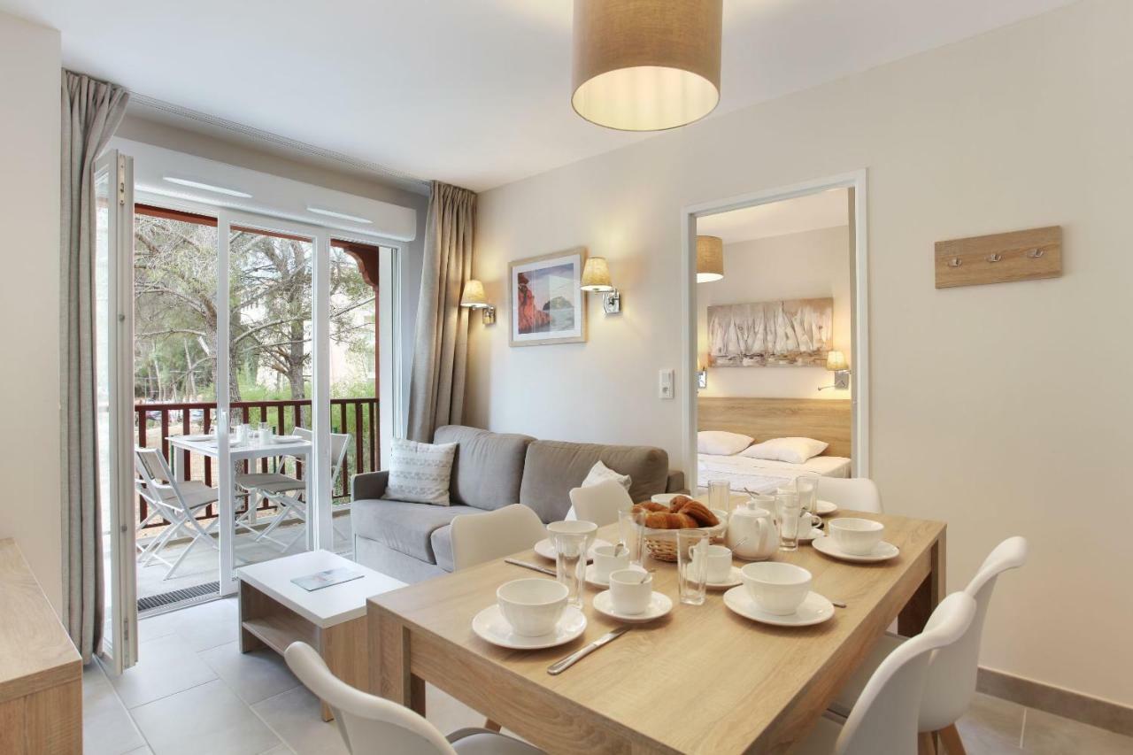 Residence Prestige Odalys Les Canissons Cavalaire-sur-Mer Exterior photo